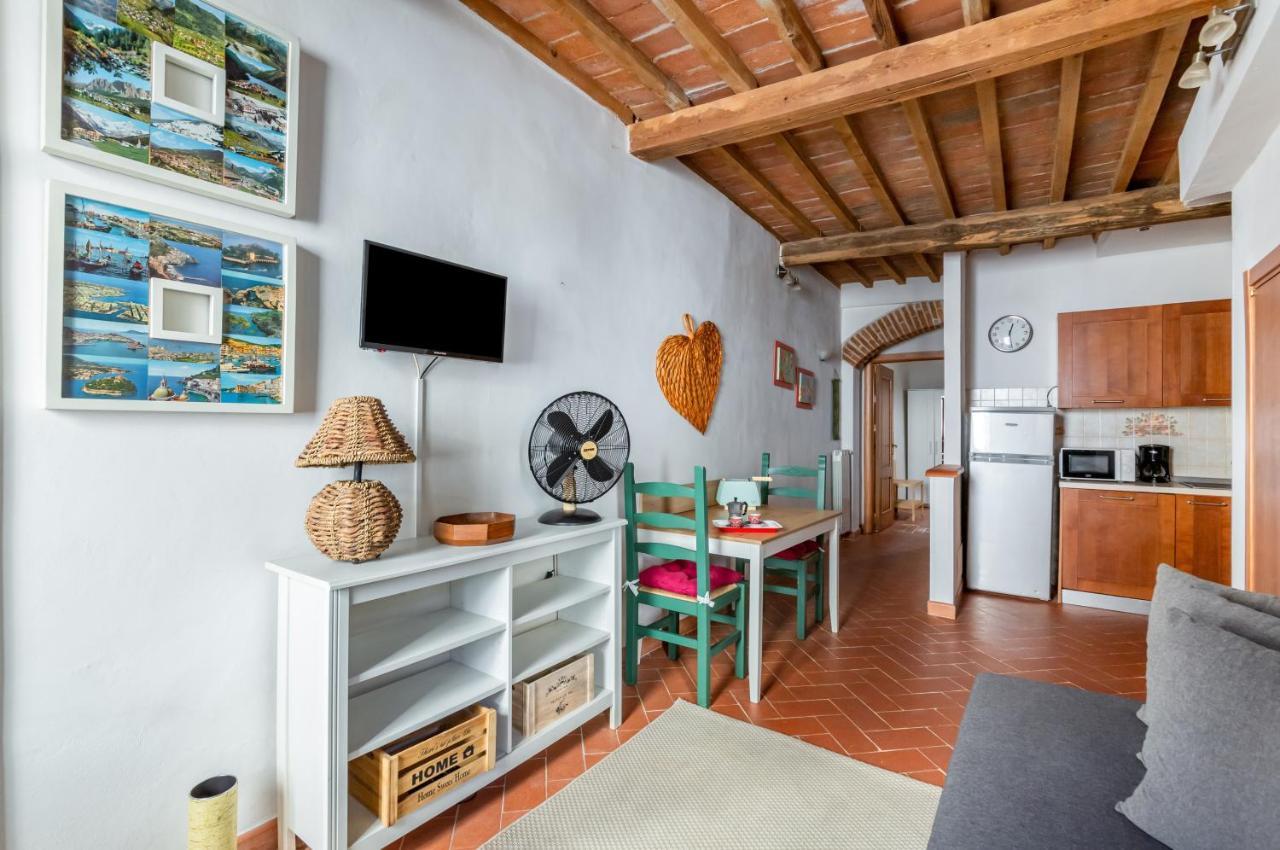 Boboli Gardens Lovely Apartment ฟลอเรนซ์ ภายนอก รูปภาพ